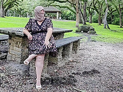 Getting My Pussy Fingered At The Park By A Stranger And Pissing Openly In Public