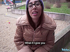 Demonstrating How Far She Can Deepthroat A Big Fat Cock With Ale Danger