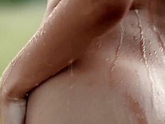 Garden Shower - Sophie Limma