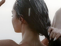 Garden Shower - Sophie Limma