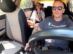 Streamer Didnt Notice Dvr In The Taxi!