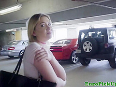 Pickedup Teen Sucking And Dickriding