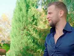 A Brutal Man Persuaded A Thin Neighbor To Have Sex In Nature With Vince Karter And Tiffany Tatum