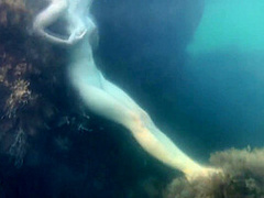 The Sea Nymph From Your Dreams Masturbate Her Pussy Underwater
