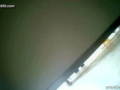 chinese girls go to toilet.307