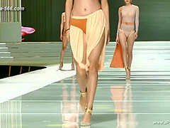 Chinese model in sexy lingerie show.19