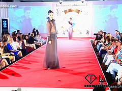 Braless Trends in Women's Fashion Style Compilation for Adventurous Dressers.4