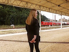 Mia Adler - 3lochstute Am Bahngleis Von 2 Schwanzen Zer