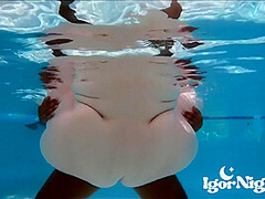 Bbw Fucking In The Pool