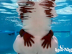 Bbw Fucking In The Pool