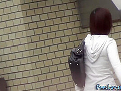 Odd Japanese Pee Public