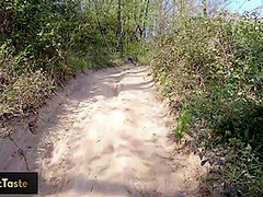 Stranger Fucked Me In The Woods! Doggystyle And Creampie Outdoors! Natural Amateur 4k Lusttaste