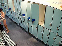 blonde changeroom.31
