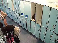 blonde changeroom.31