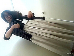 chinese girls go to toilet.308