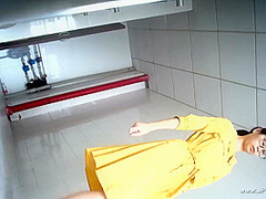 chinese girls go to toilet.308