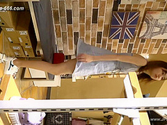 peeping chinese amateur upskirt.159