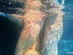 Getting Some Hammock Ass Video With Bruce Venture, Jessie Rogers - Brazzers