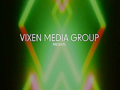 Tiny Blonde Runway Model Christy Is Hungry For Bbc 13 Min - Christy Mack And Jack Rippher