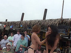 Bikini Contest - Skin to Win