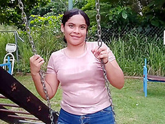 Desconocido En El Parque Me Paga Dinero Para Follar Con El
