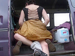 Claire Campervan - Elisa Beth