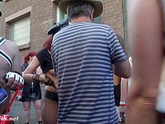 Parade Prt 2 - Jeny Smith