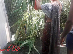 Ghar Se Bahar Chudne Ka Maza Hi Kuchh Aur Hai Sex In Garden