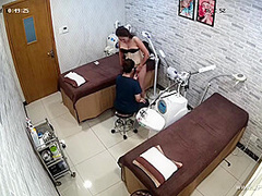 chinese cosmetic salon.7
