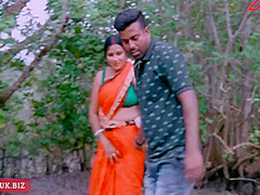 Hot Outdoor Sex With Desi Indian Bhabhi