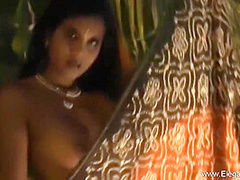 Bollywood Queen Of Art