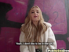 21yo gal picked up and fucked in public outdoor 4 money