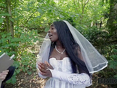BRIDE4K. Runaway Bride’s Banging