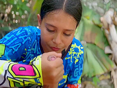 Peasant Girl Sucking Cock In Exchange For A Phone