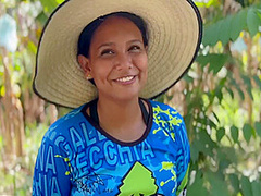 Peasant Girl Sucking Cock In Exchange For A Phone