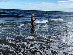 Babes on the Beach Video With Duncan Saint, Summer Col - RealityKings