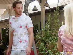 Ryan Conner In Milf Horny For That Exciting Cock