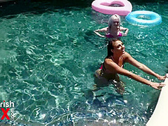 Flourish Univ Ep 2 - Gia Derza and Isiah Maxwell