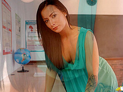 Kelli Smith in Classroom Titty Voyeur - DownblouseJerk