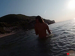 Naughty Lesbies Memorbale Sex On The Beach - Honour May