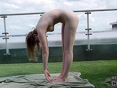 Hot Fashion Model Naked Rooftop Yoga 18yo Margarita