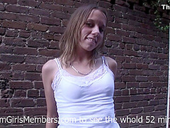 Wild Public Flashing & Pussy Rubbing