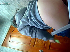 chinese girls go to toilet.312