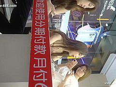 peeping chinese amateur upskirt.172