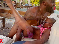 Peach Fuzz Da Throat Goat vs Ace Bigs