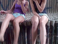 Amateur MILFs and their dirty feets by Foot Girls