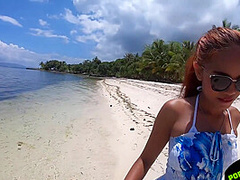 Public Beach Swallowing Cum Quickie Blowjob With Pretty Face