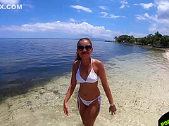 Public Beach Swallowing Cum Quickie Blowjob With Pretty Face