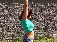 Salacious Outdoor Blowjob - Stunning Babe Sucks Cock in Garden - PornWorld