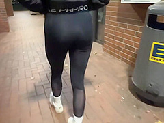 Spontaneous Fuck On A Bench With At Night